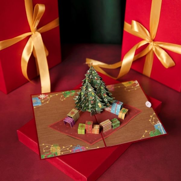 Papercrush pop-up kaart kerstboom met geschenken sfeerfoto met decoratie