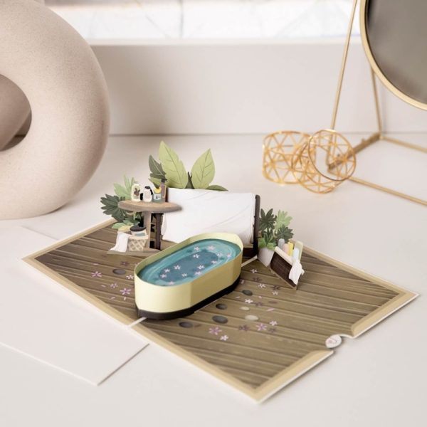 Papercrush pop-up kaart welness sfeerfoto op tafel