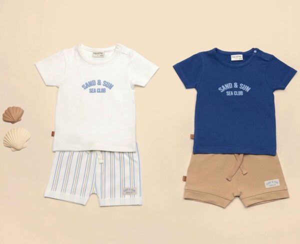 25024005 Frogs and Dogs t-shirt sand and sun blauw sfeerfoto